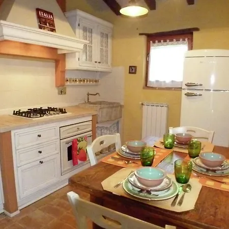 Casa Francesco Nyaraló *